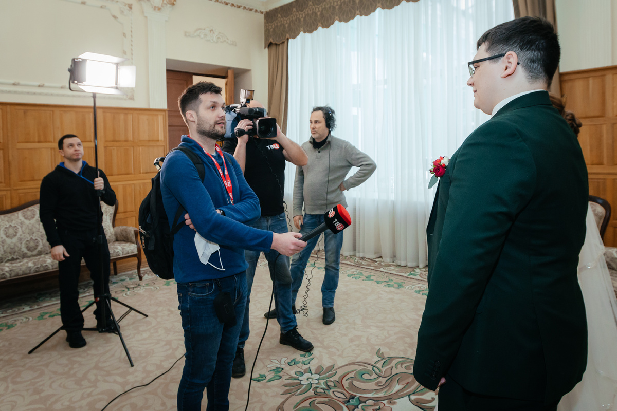 Работа журналиста на съёмках